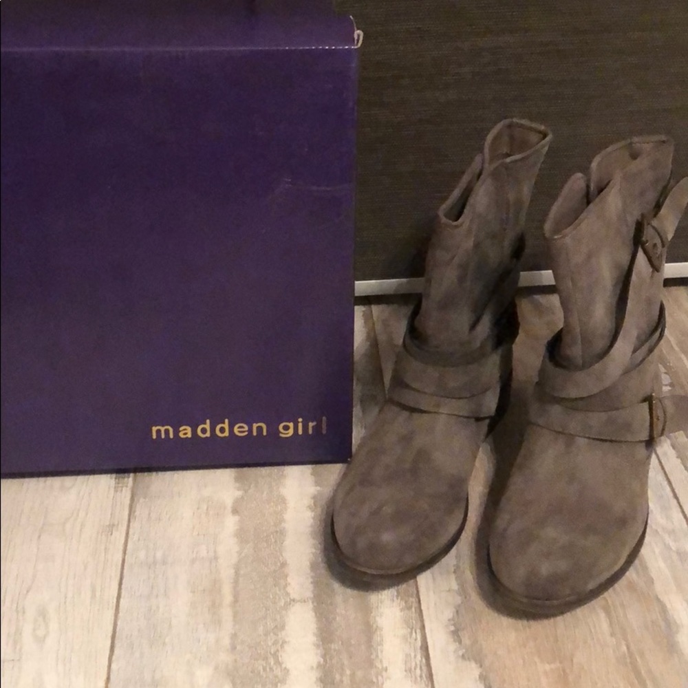 Madden Girl Boots